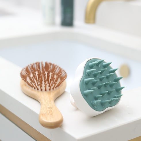 Regrowz 激活頭皮按摩洗髮梳 Scalp Massage Brush